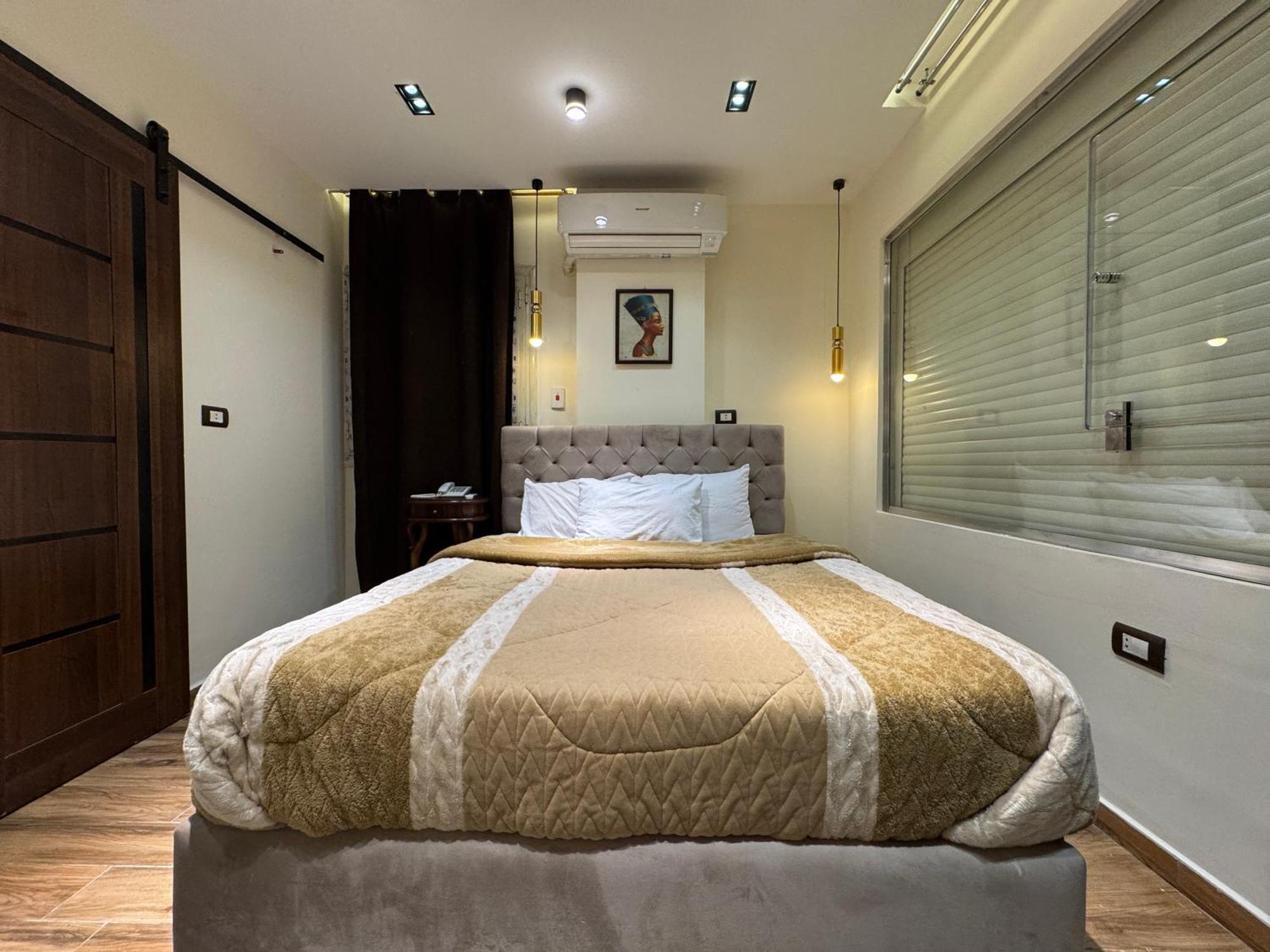 White Pyramids Inn Nazlet el Simman Exterior photo