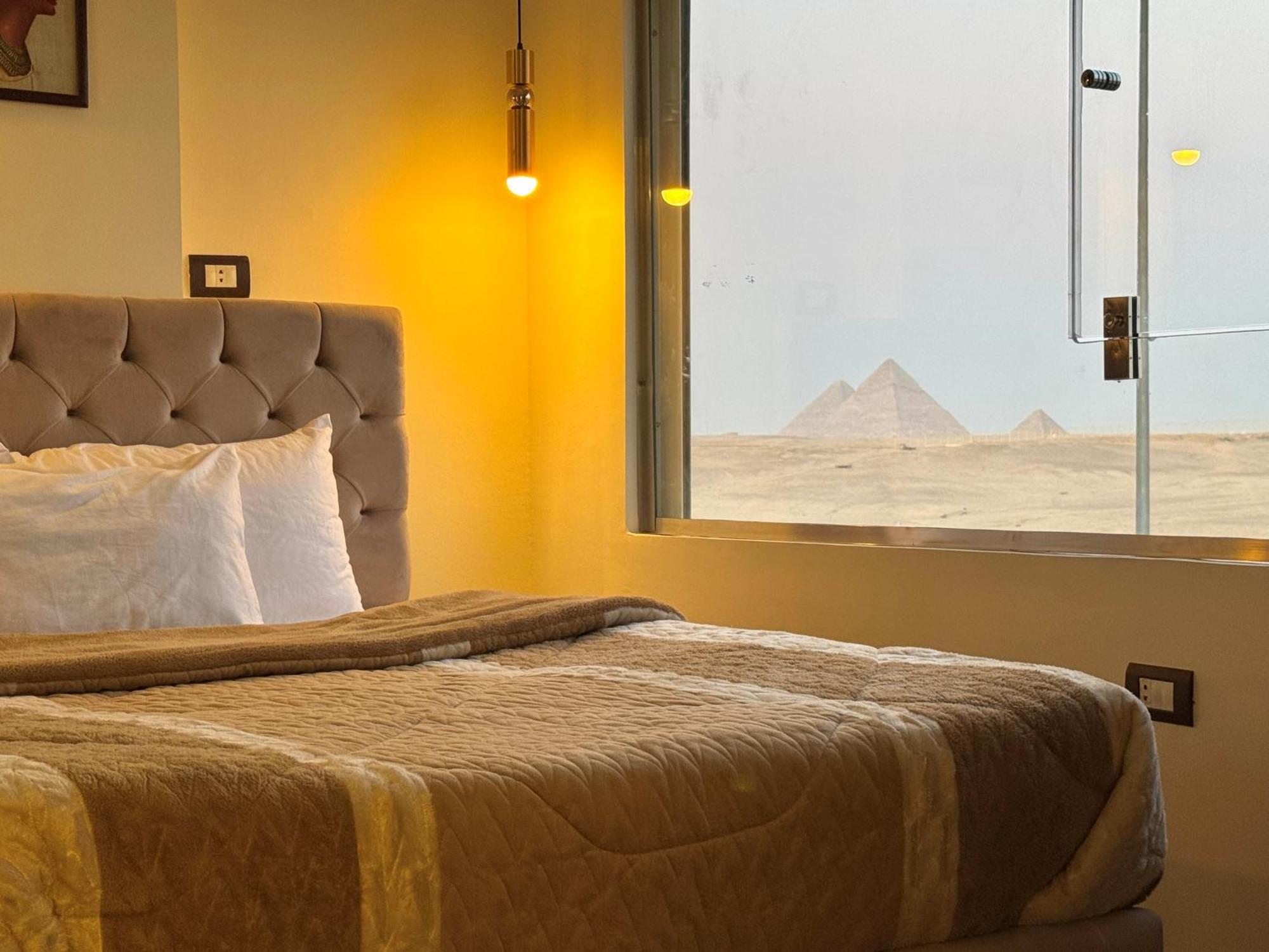 White Pyramids Inn Nazlet el Simman Exterior photo